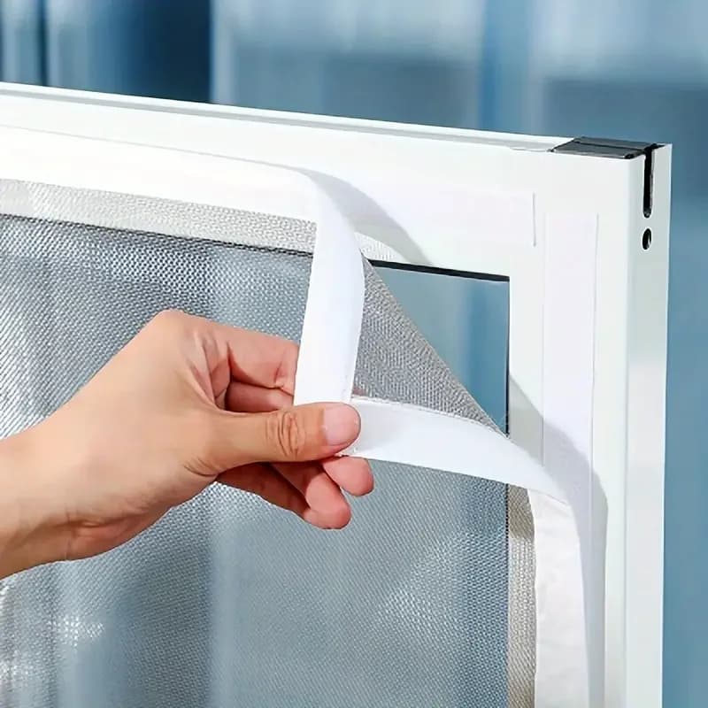 Summer screens for mosquito-proof doors and windows, available in various sizes (white)