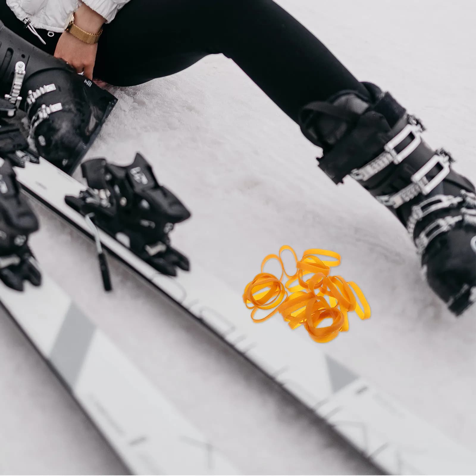 30 Pezzi Cinghie di Fissaggio per Snowboard in Gomma ad Alta Resistenza, Fascia Universale per Attacchi da Snowboard, Cinghie per Sci da Esterno