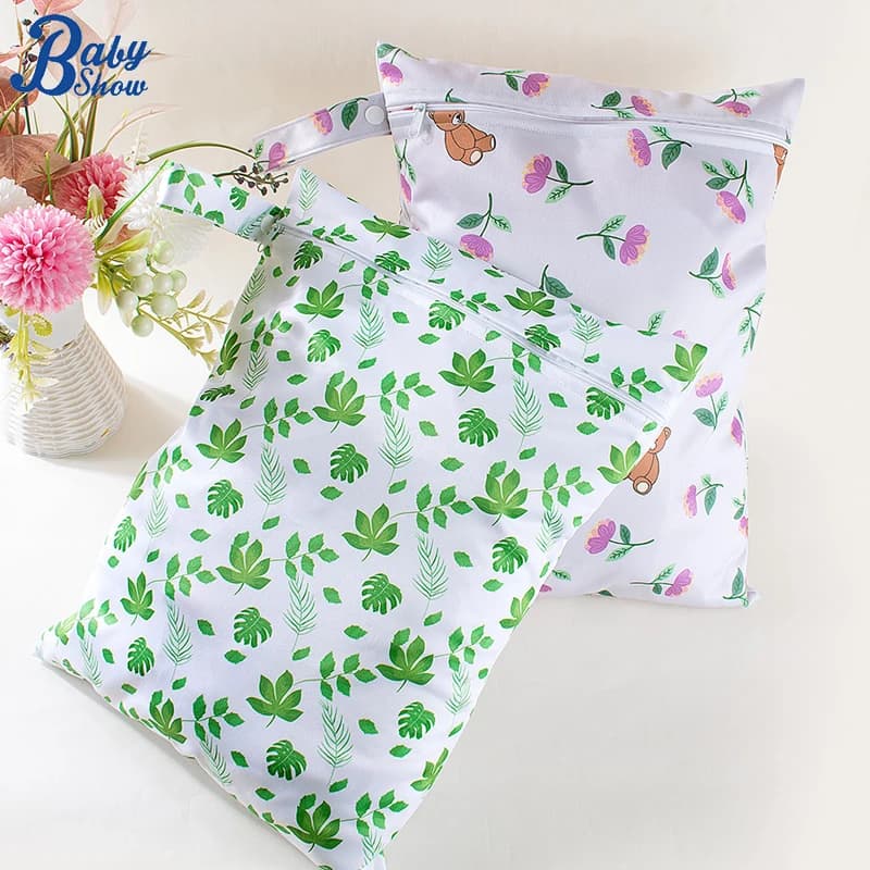 Babyshow Passeggino Appeso Borse Bagnate Borsa per Mamma Riutilizzabile Una Tasca Impermeabile Piscina Asilo nido Borsa per Pannolini Soil per Costumi da Bagno