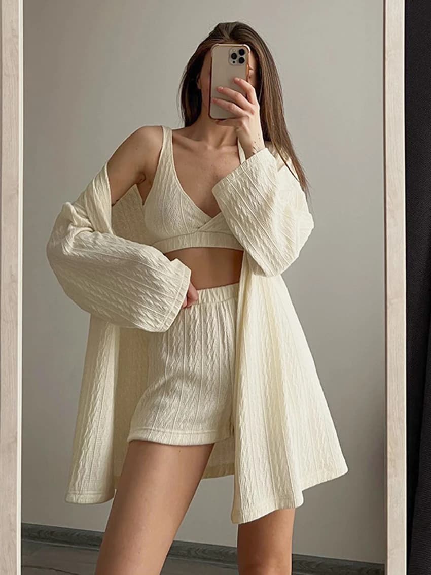 Marthaqiqi indumenti da notte da donna a maniche lunghe 3 pezzi pigiama Sexy con scollo a v canotte scollate pantaloncini da notte camicie da notte causali Set