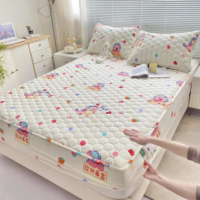 New quilted sheet entirely made of waterproof class cotton to avoid loss of mattress cover for urine