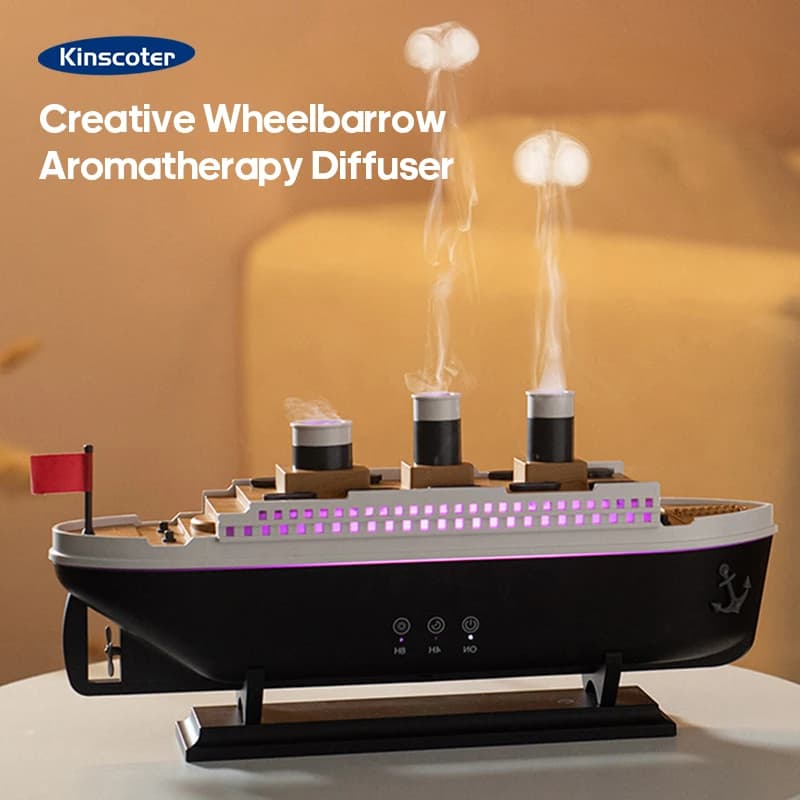 Diffuser sprayer of humidifying aromas for creative carriola with water fog ring emits delicate water fogs for the home of essential oils