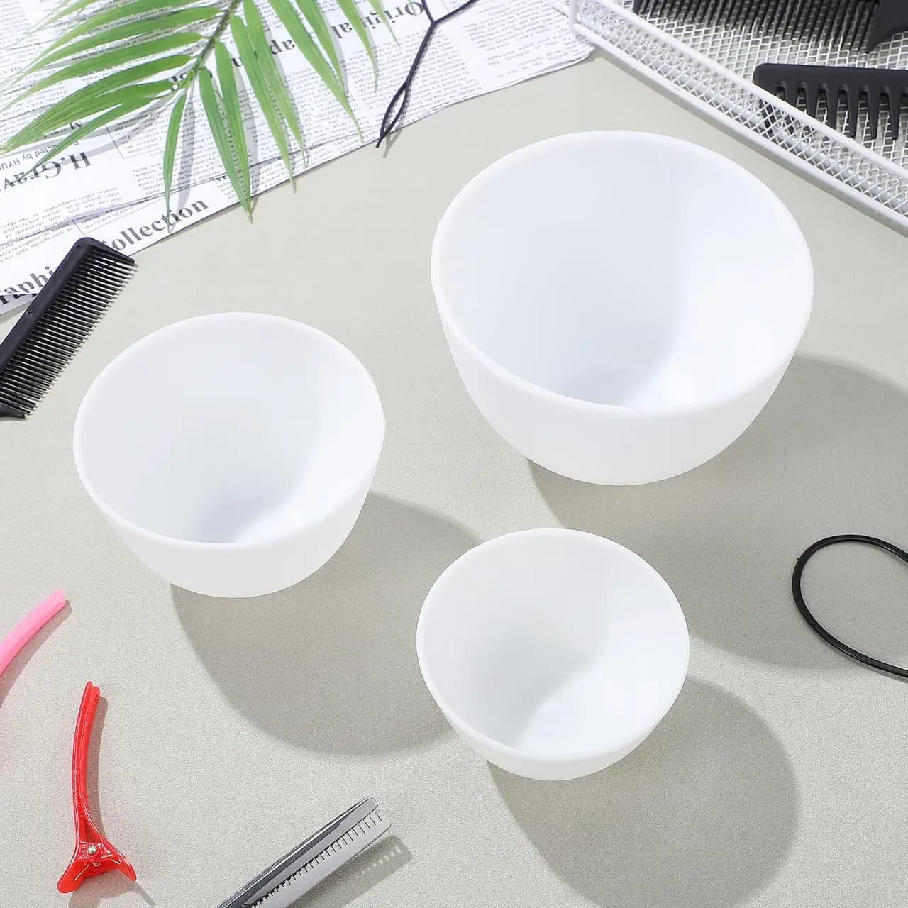 Set di 3 ciotole in silicone bianche per la preparazione di maschere viso, maschere fai da te, applicazione di maschere di fango e olio per capelli, ciotole per estetiste.