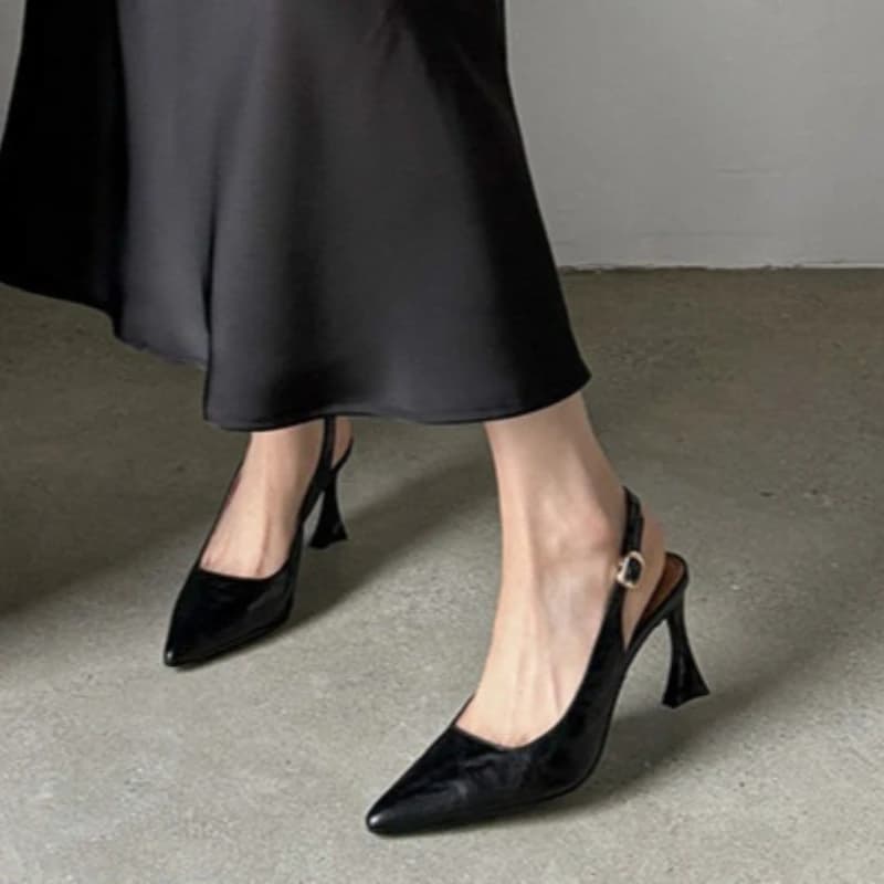 2026 New Retro Solid Color Sexy Pointed Toe Women's Sandals Comfortable Open Heel Sandals Outdoor Party Banquet Women High Heels