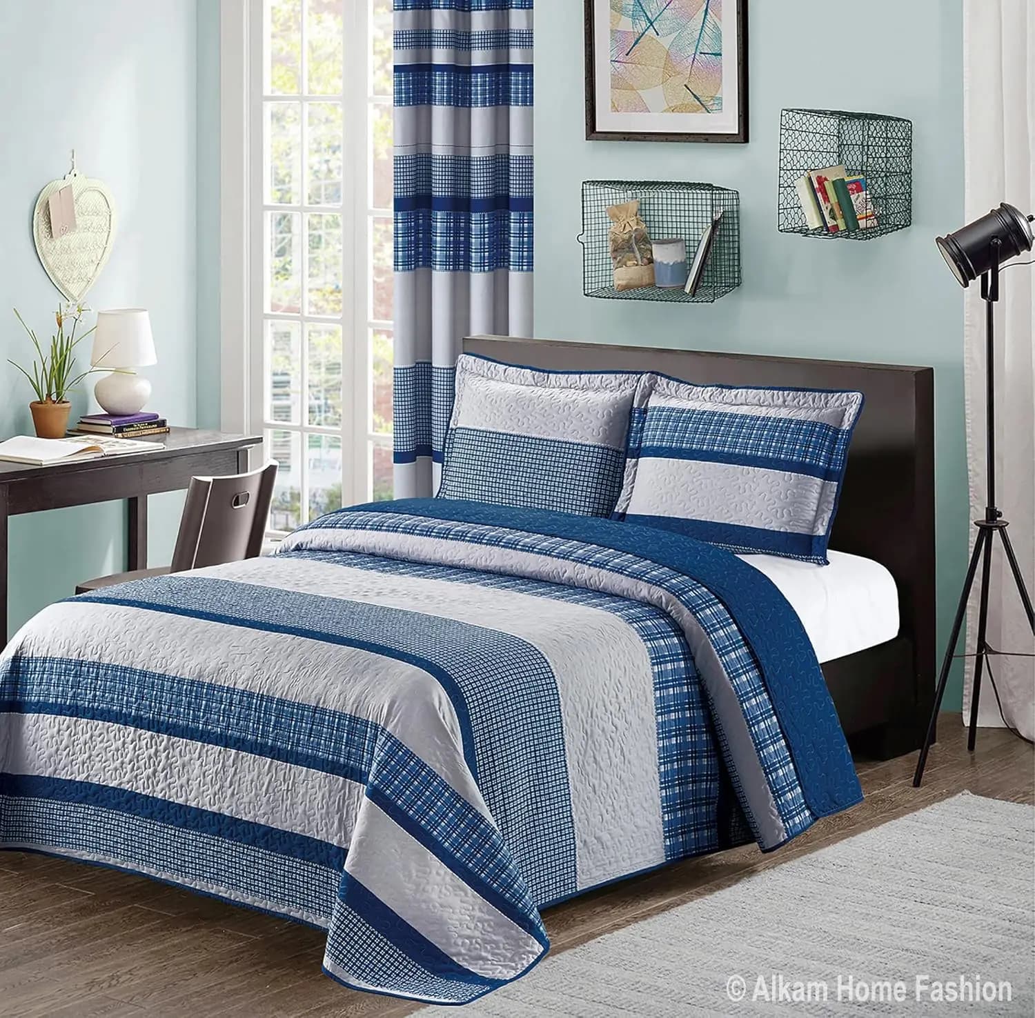 Set Copriletto a Quadri 3 Pezzi per Letto Queen, Design Moderno Blu e Grigio con Federe, Tende Coordinate Disponibili