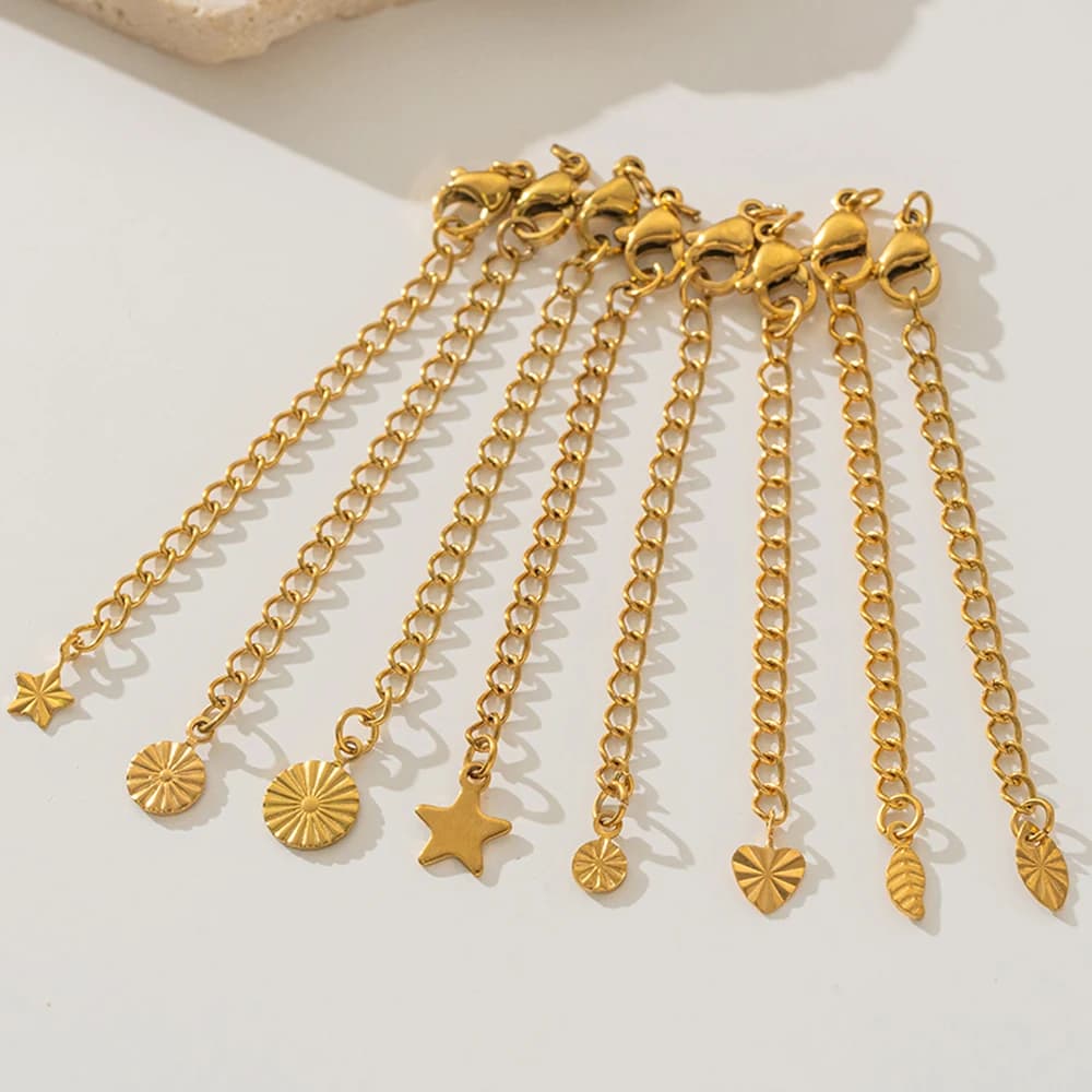Catene terminali estensibili per catena a cordolo in acciaio inossidabile PVD da 10 pezzi con fermagli a moschettone e ciondolo con etichetta a forma di cuore e luna per la creazione di gioielli
