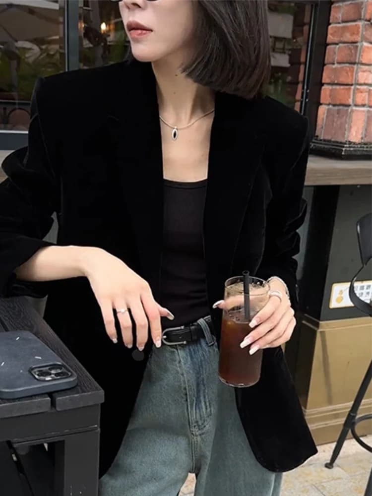 Elegant Black Velvet Suit Jacket Short Women's Fashion Autumn Spring Casual Breathable Long Sleeve Loose Fit Comfortable