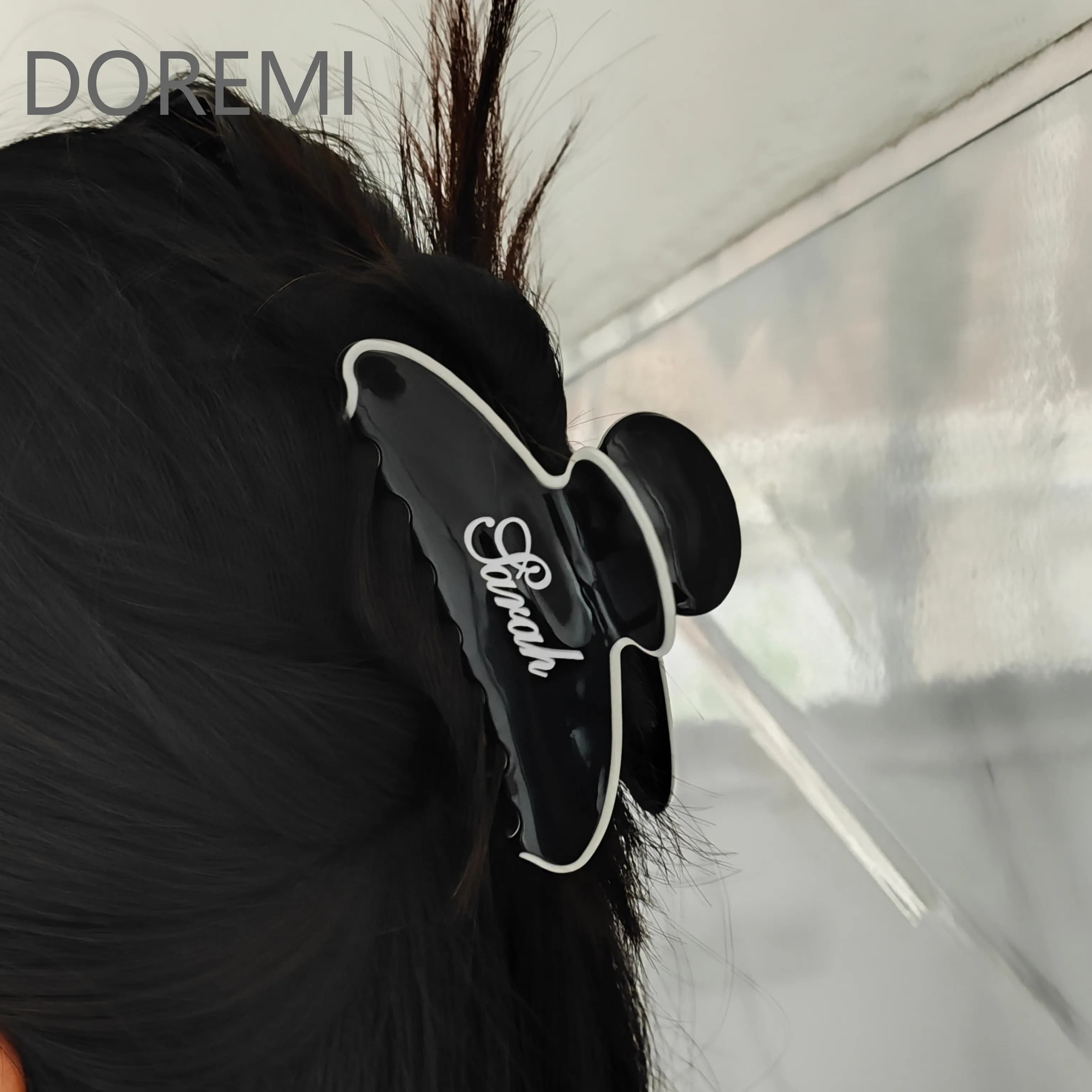 Fermagli per capelli eleganti Lateefah con nomi personalizzabili, artigli per capelli personalizzati, artigli per capelli personalizzati, nomi regalo per damigelle d'onore, clip per capelli