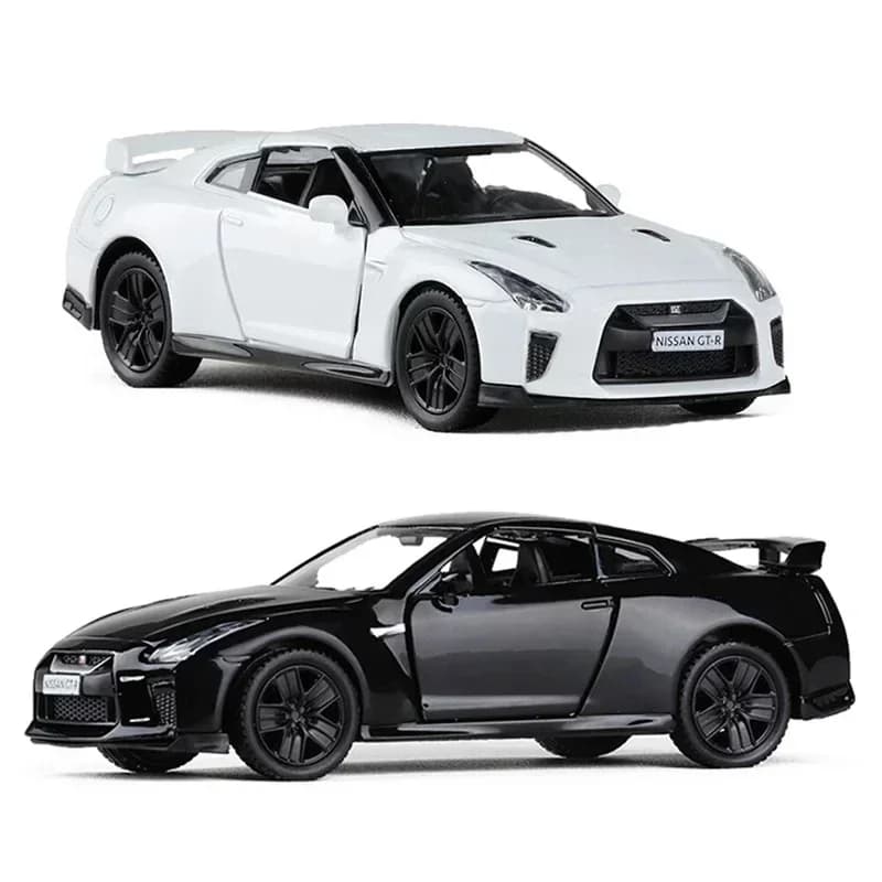 1:36 Nissan GTR R35 Super auto Simulazione Squisito Diecast Veicoli giocattolo città Modello in lega Regali Ornamenti essenziali