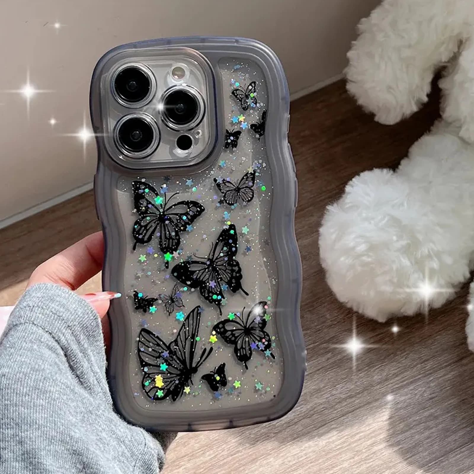 Custodia per telefono con bordo ondulato irregolare in resina con farfalla stellata di lusso glitterata per iPhone 11 12 13 14 15 16 17 Pro Max + Plus