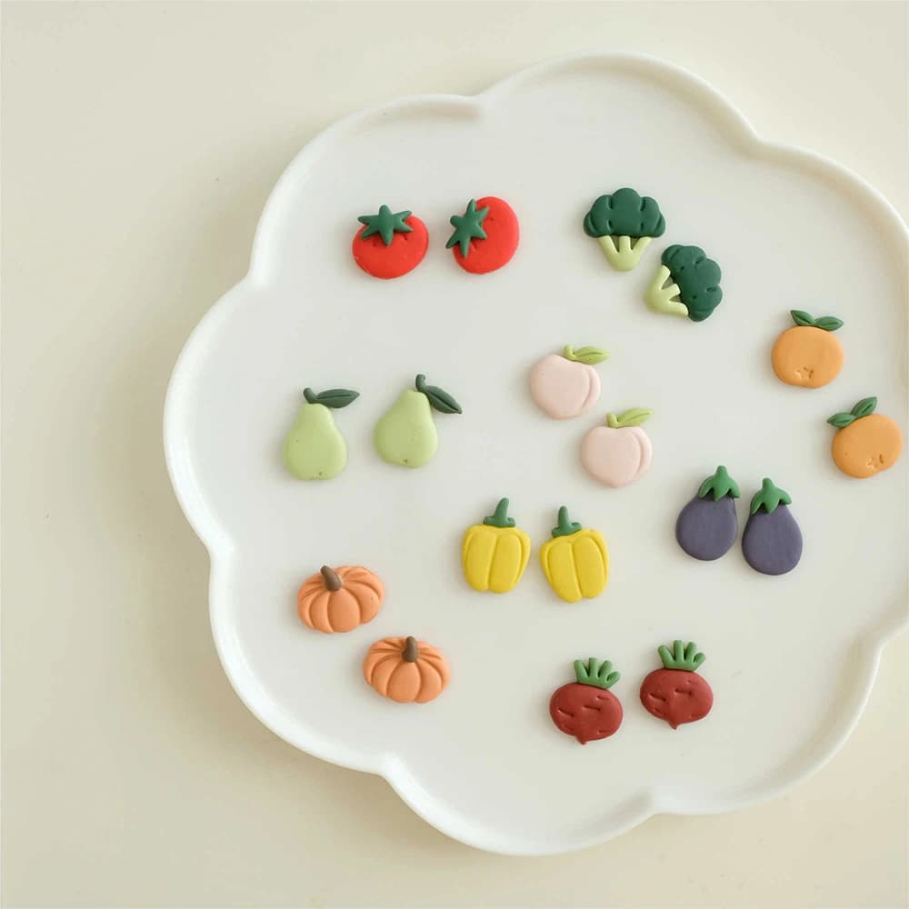 1PC Mini Frutta e Verdura Serie Stampi da Taglio in Polimero Pesca/Cucina/Tomato/Amelanzana/Arancio/Pera Orecchini a Forma di Stampi in Argilla