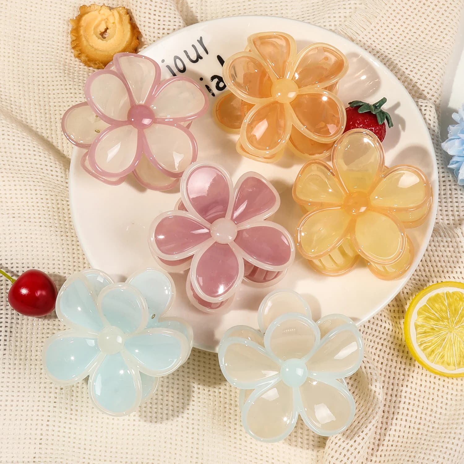Clip per artigli per capelli in gelatina di perle estive Design floreale Frangipani vintage per donne Accessori per capelli Boho Regalo di nozze sulla spiaggia