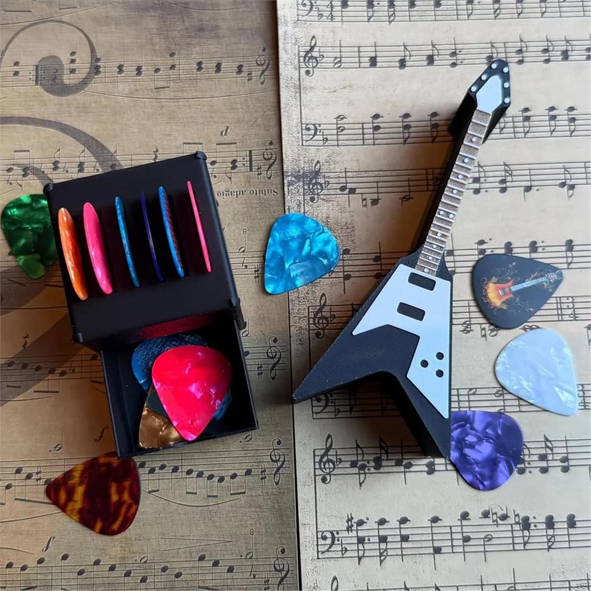 Porta plettri per chitarra AD12, Espositore per plettri, Porta plettri a forma di altoparlante per amplificatore e Porta plettri a V per chitarra