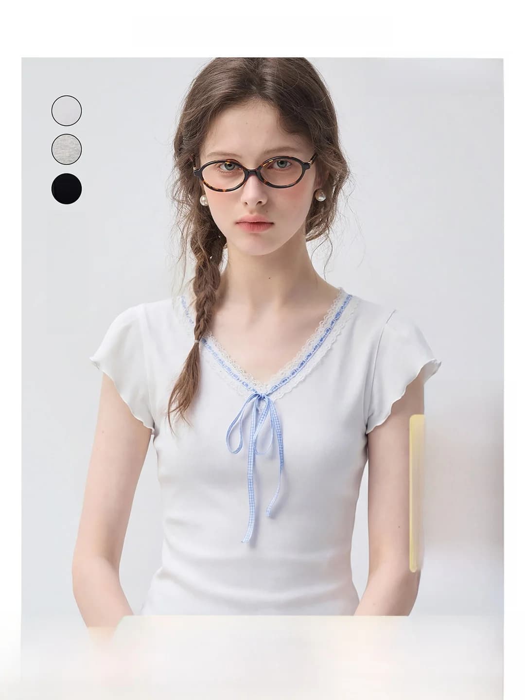 VEGA CHANG Nuova Collezione Estiva T-Shirt Slim Fit con Maniche a Volant, Scollo a V e Dettagli in Pizzo, Moda Femminile Traspirante per il Lavoro