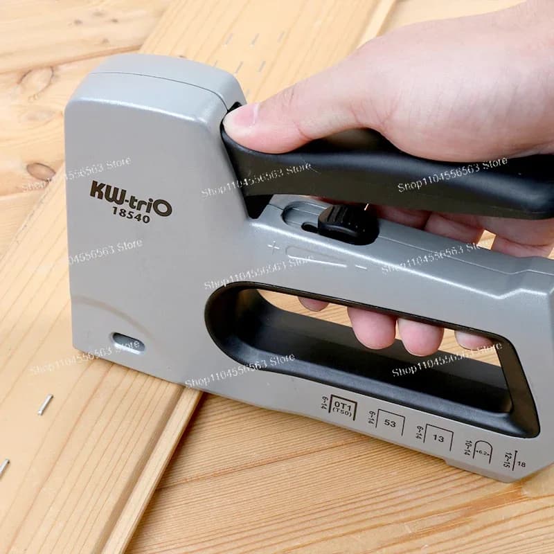 Pistola sparapunti industriale di grandi dimensioni, sponda per punti metallica portatile per arte e lavorazione del cuoio