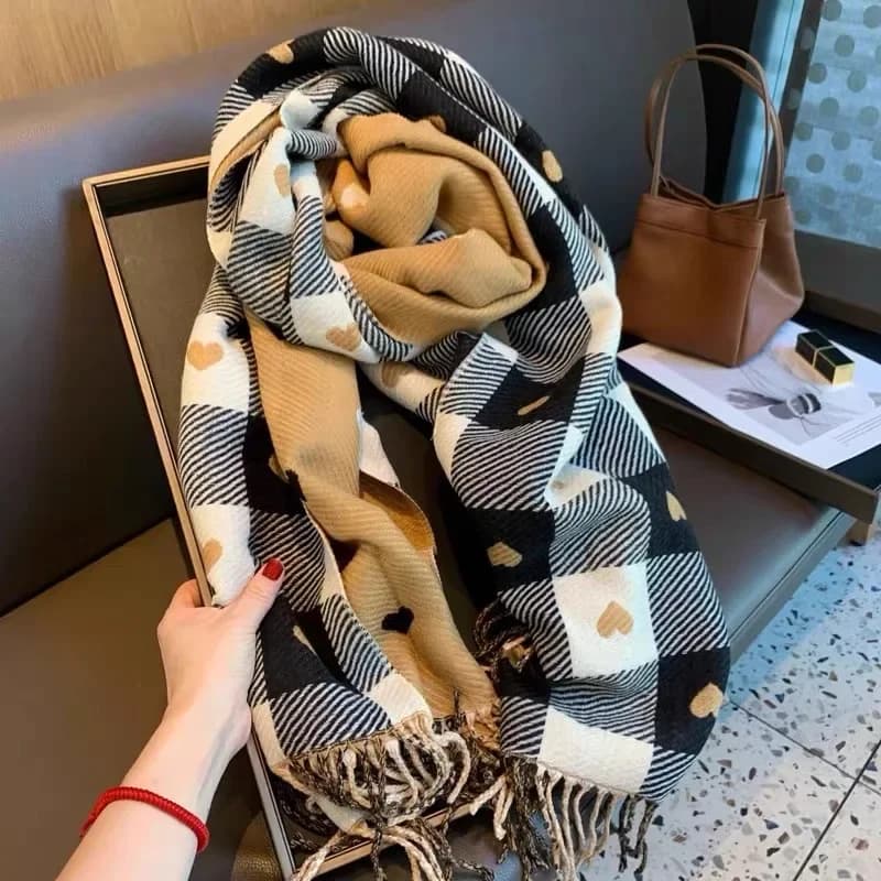 Sciarpa comoda scozzese da donna, sciarpa scialle grande coperta spessa, sciarpa da donna con motivo a cuore autunno e inverno