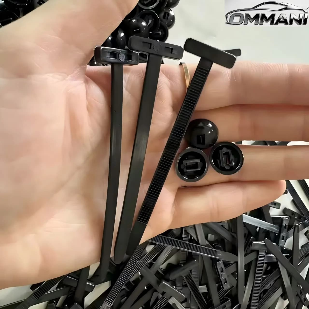 Nuova Fibbia Universale in Nylon per Fascette Stringicavo, con Chiusura a Chiodo, per Parafango, Rivestimento Interno e Bagagliaio
