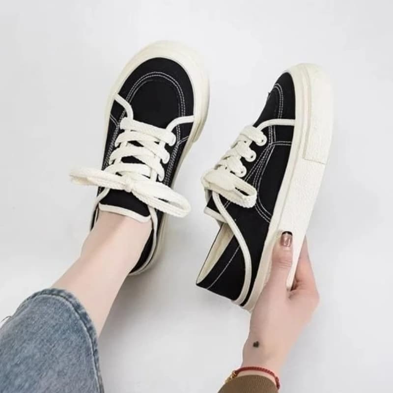Exclusive Korean Design Women's White Sneakers Release​ Soft Thick Sole Canvas Shoes Breathable Lightweight Student Sneakers