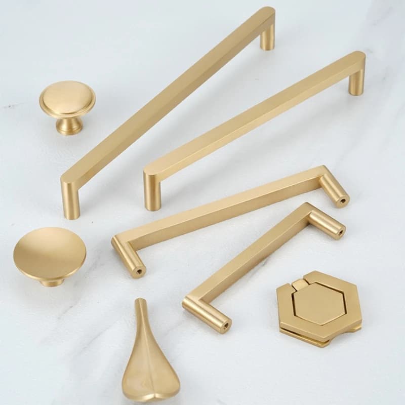 Solid Brass Cabinet Pull Furniture Hardware Long Handle Gold Brushed Wardrobe Shoe Cabinet Door Handles Single-Hole Drawer Knob