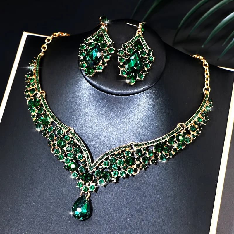 Set di orecchini e collane da donna di lusso scintillanti Set di gioielli regolabili in cristallo con strass a goccia d'acqua per la sposa