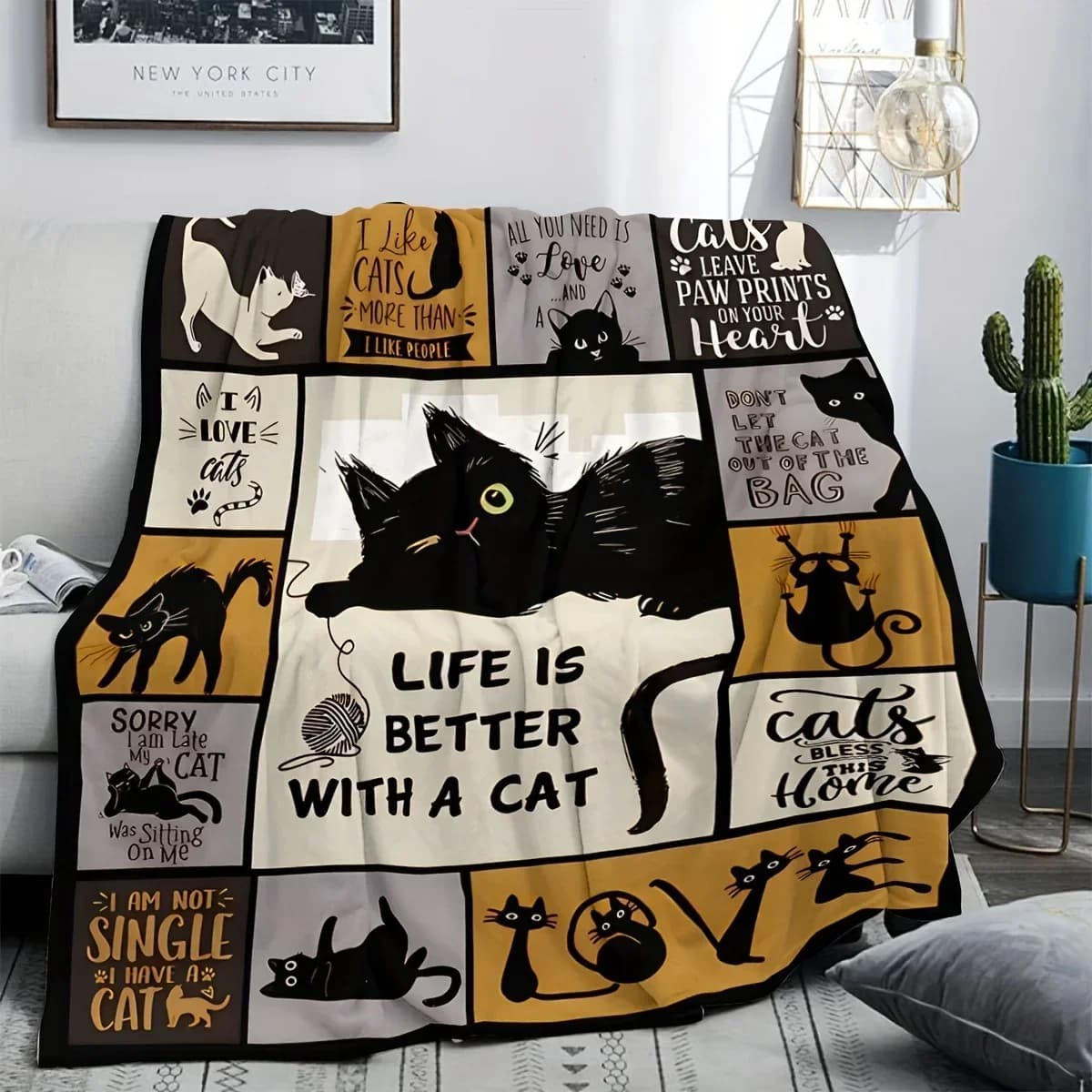 Coperta con stampa digitale Lucky Cat - Perfetta per Halloween, pisolini, aria condizionata, divano e campeggio - Flanella per tutte le stagioni