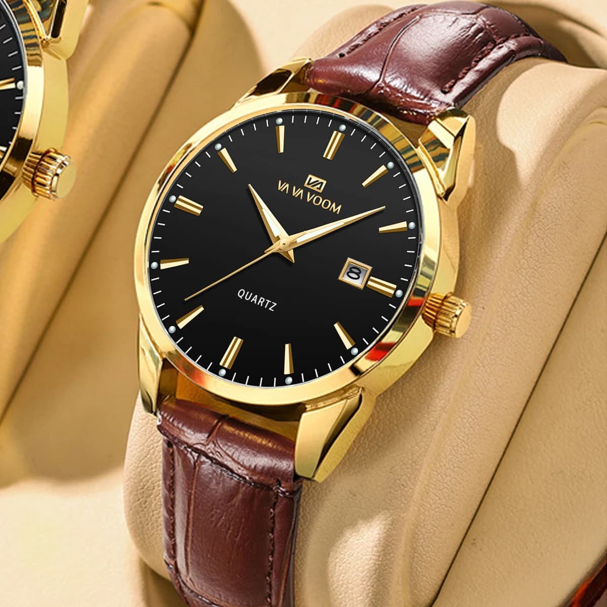 Women's Watches Fashion 29mm Mini Luxury Classic Quartz Movement Golden Leather Watch Casual Style Bohémien for Women