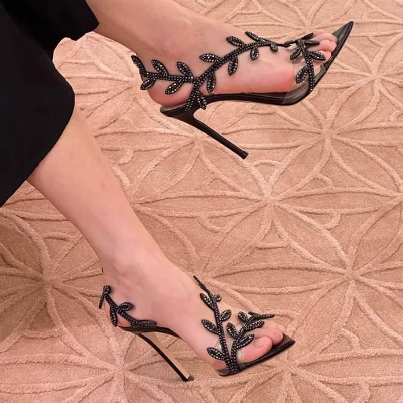 Sandali col tacco alto da donna nuovi estivi Sandali a spillo con foglie di strass a punta Tacchi alti alla moda con temperamento