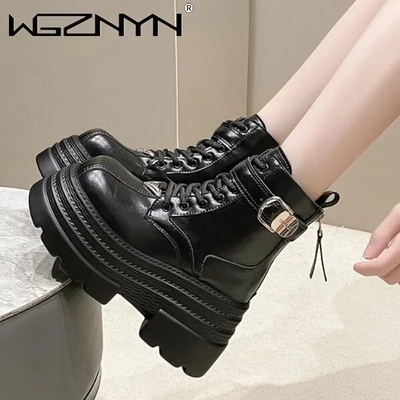 9.5CM Donna Stivaletti caldi Stivali da moto invernali Zeppa Tacchi alti Scarpe in pelle con plateau Donna Autunno Suola spessa Botas Mujer