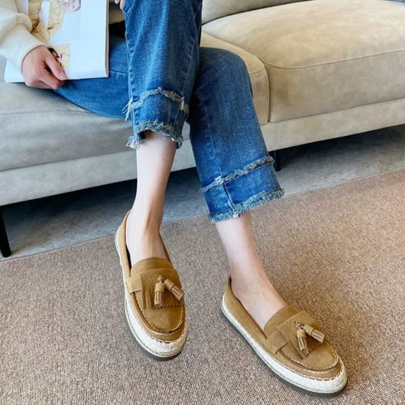 Retro Women's Shoes Handmade Genuine Leather Loafers for Woman Exquisite Round Head Casual Shoe Designer Shoes Zapatos De Mujer