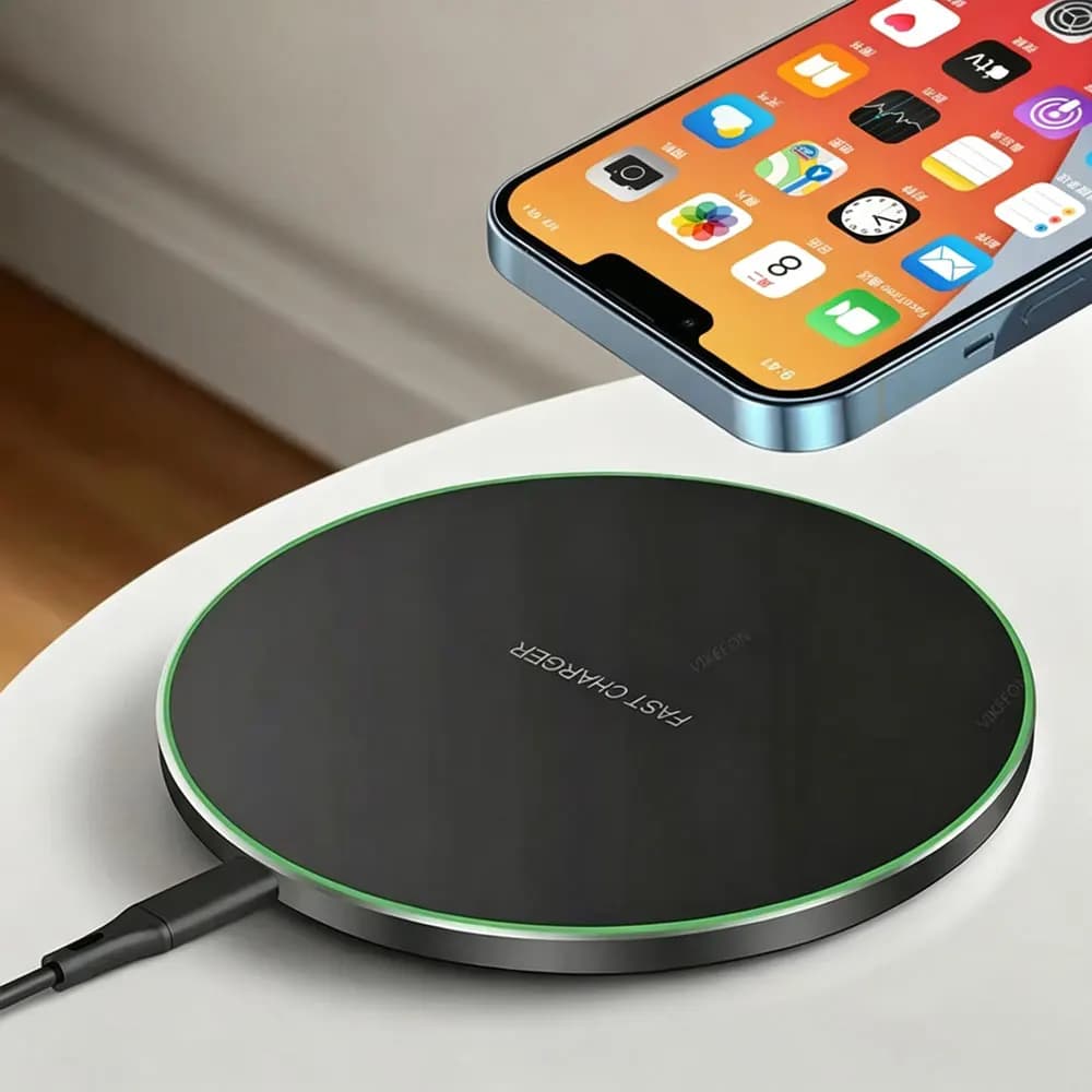 Pad da tavolo per caricabatterie wireless leggero da 100 W per iPhone 17 16 15 14 13 12 Pro Max Samsung S25 S24 Xiaomi Stazione di ricarica rapida