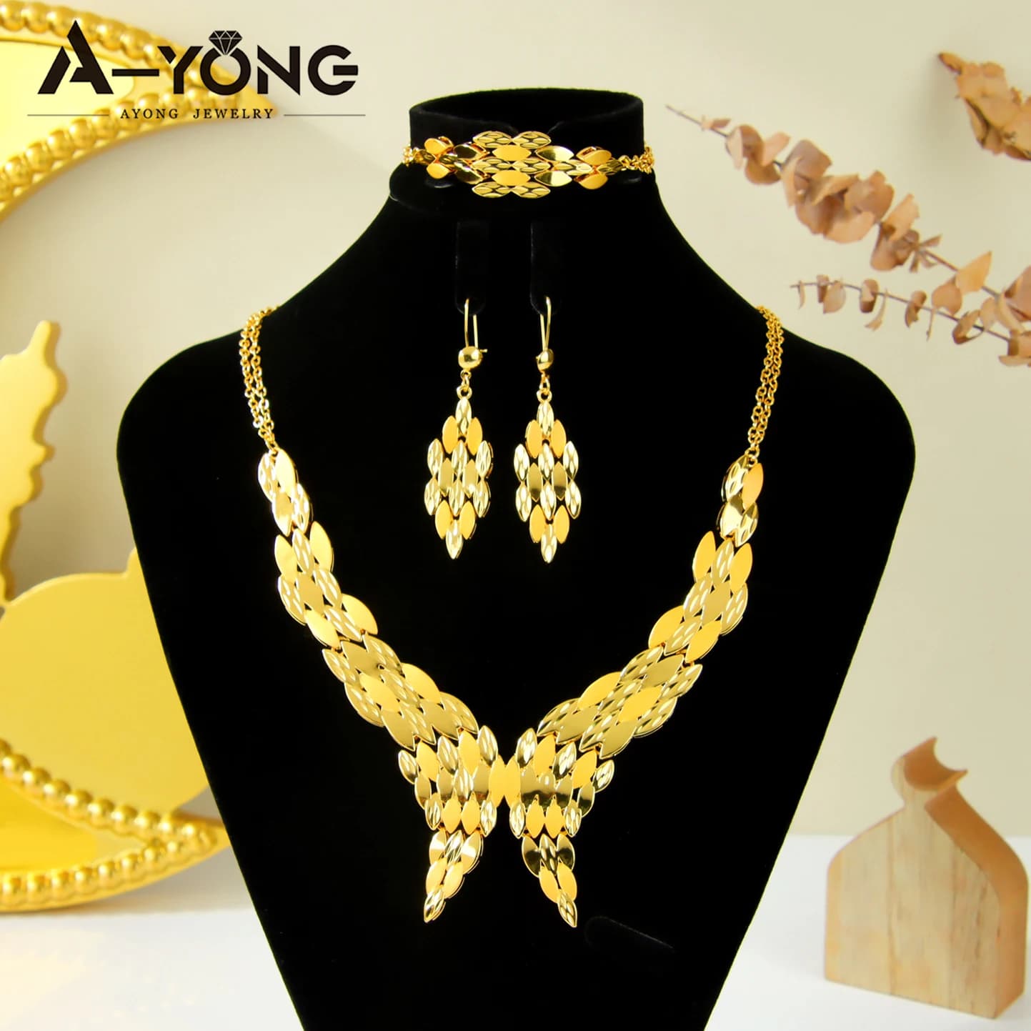 Set di gioielli in oro da sposa Dubai placcato oro 24k Nigeria collana da sposa bracciale orecchini gioielli da donna arabi per feste di ballo