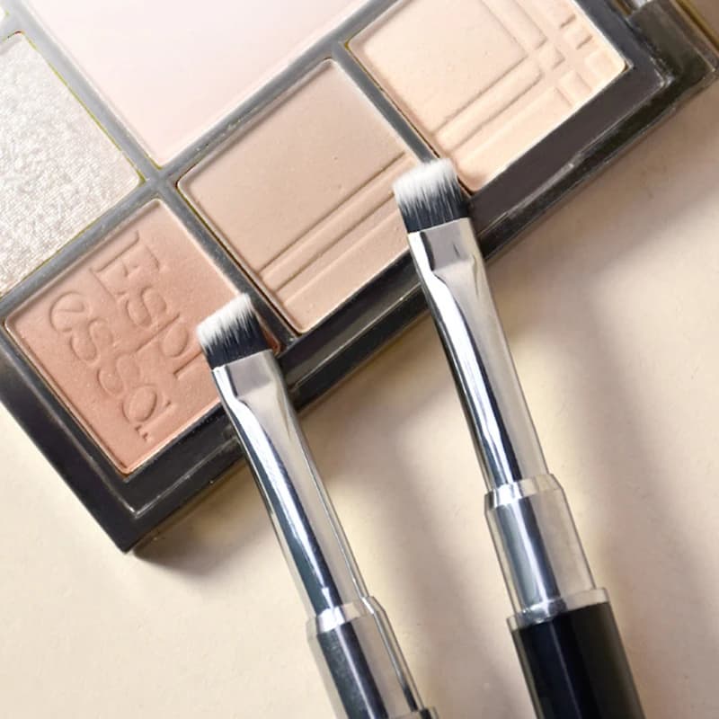 Pennello per sopracciglia a due teste Pennello per trucco angolare obliquo a spirale con coperchio Facile da trasportare Bellissimi strumenti per il trucco Cosmetici di bellezza