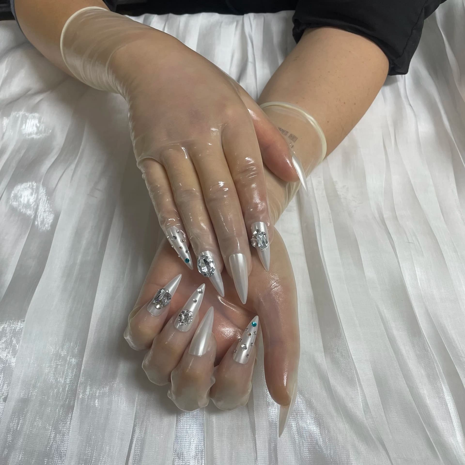 Women's Oil Shiny Transparent Super Thin Latex Zentai Glove Fetish Crossdress Men's Sheer Cosplay Kigurumi Long Nails Gloves