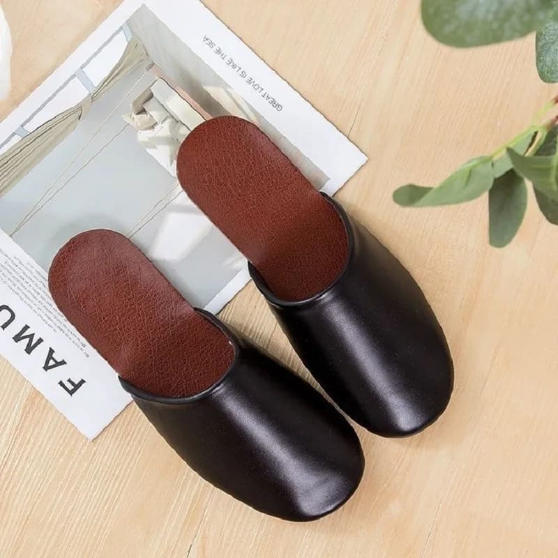 Pantofole in pelle nera moda uomo ciabatte in pelle neutra concise per la casa donna infradito piatte antiscivolo impermeabili