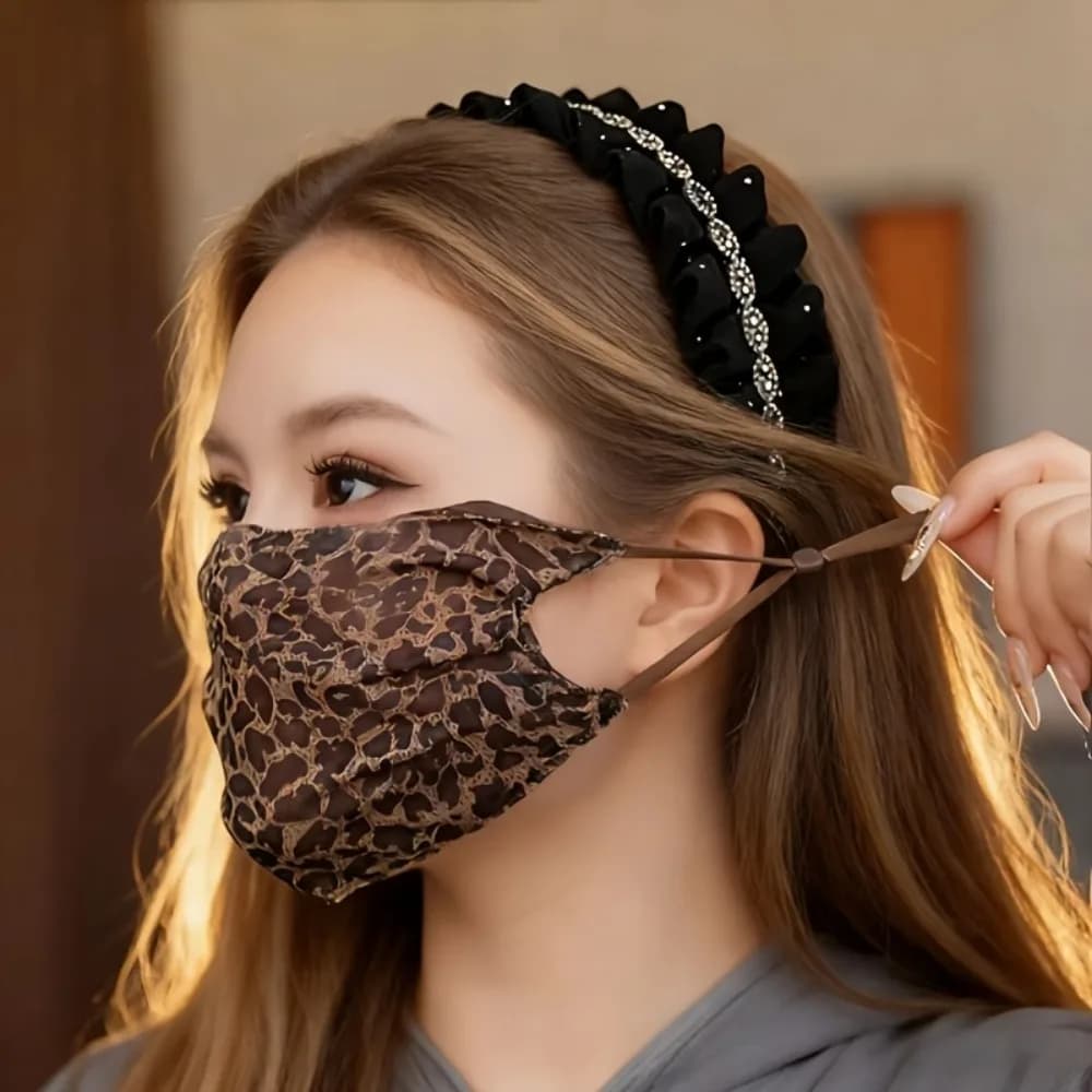1Pc Women's Coffee Leopard Print Thermal Cycling Mask Breathable Jacquard Lace Elastic Mesh Face Cover Washable for Outdoor Travel Party Daily Wear