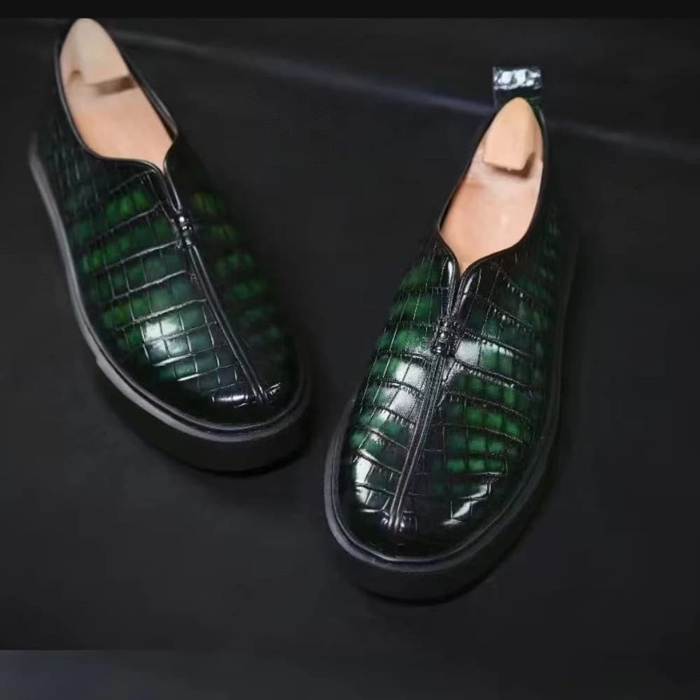 Nuove Scarpe da Uomo Yingshang in Pelle Effetto Coccodrillo, Colore Verde Spazzolato