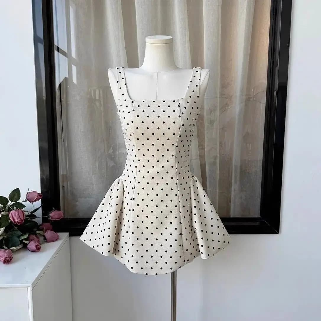 Sweet and Gentle Wind Summer New Square Neck Polka Dot Dress Spice Girl Slim Splicing Straps