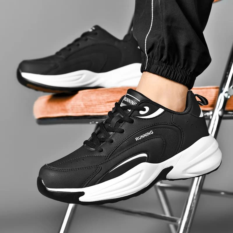 Men's Running Shoes Casual Outdoor Lightweight Men Thick Sole Versatile Trend Sports Shoe Men's Anti-slip Sports Casual Shoes