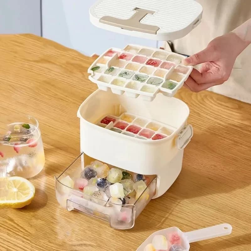 Stampo per Ghiaccio a Doppio Strato con 52 Scomparti, Vassoio in Plastica con Sistema di Pressione, Facile da Sformare, Essenziale per l'Estate