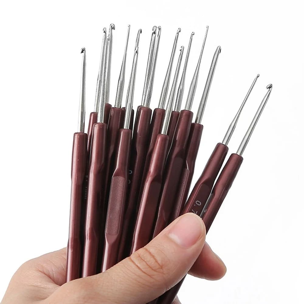 Set da 1/4 Pezzi di Aghi per Uncinetto Micro da 0.5, 0.6, 0.7, 0.8 mm per la Realizzazione di Parrucche, Trecce e Intrecci
