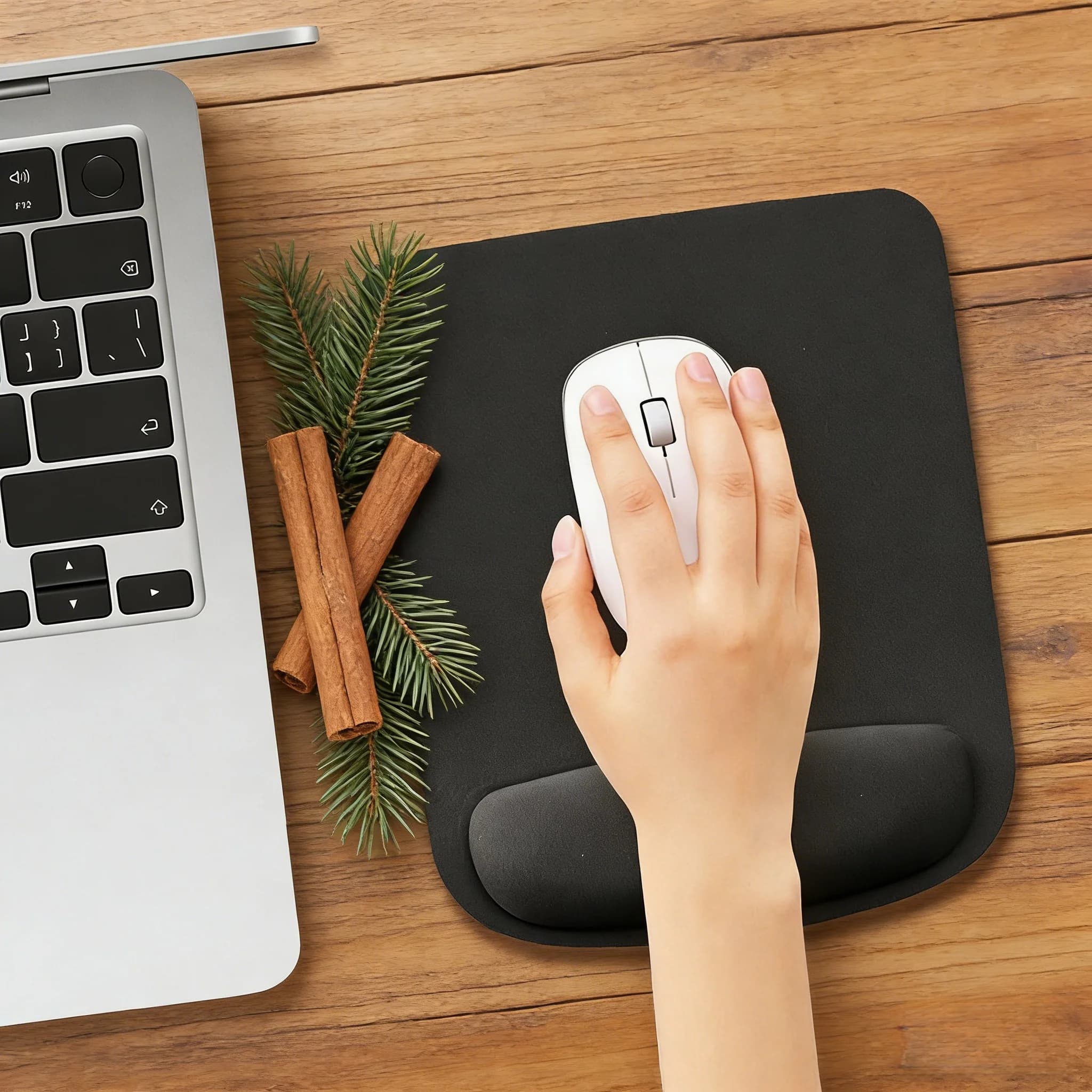 Tappetino per mouse nero da 1 pezzo con supporto per il polso: design ergonomico per ufficio e giochi, regalo di Natale perfetto per gli utenti del PC 2025