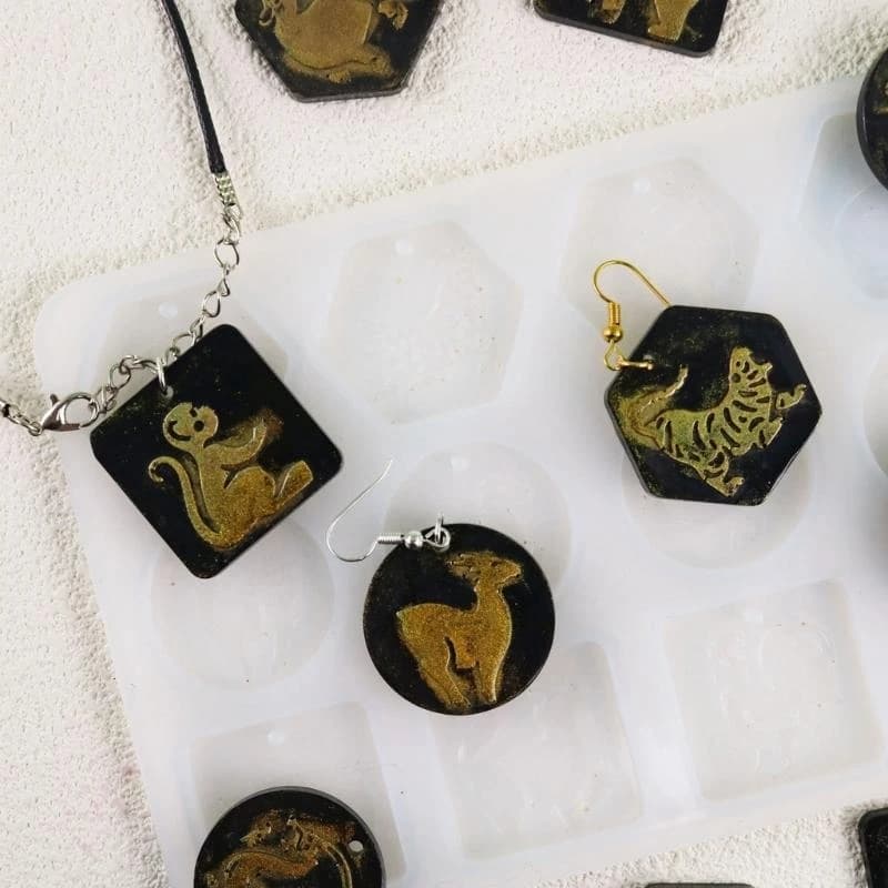 Stampo per ciondolo in silicone Stampi per argilla Dodici stampi per portachiavi zodiacali Materiale in silicone Creazione