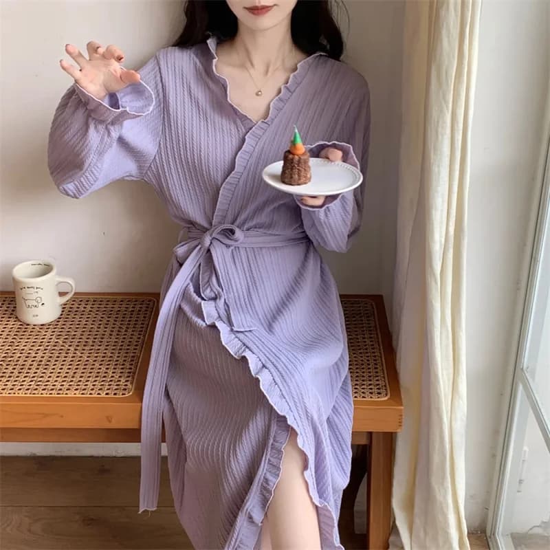 Spring and Summer Thin Morning Gowns Home Clothes Sleepwear That Can Be Worn Outside Women's Autumn Sweet Long Bathrobes
