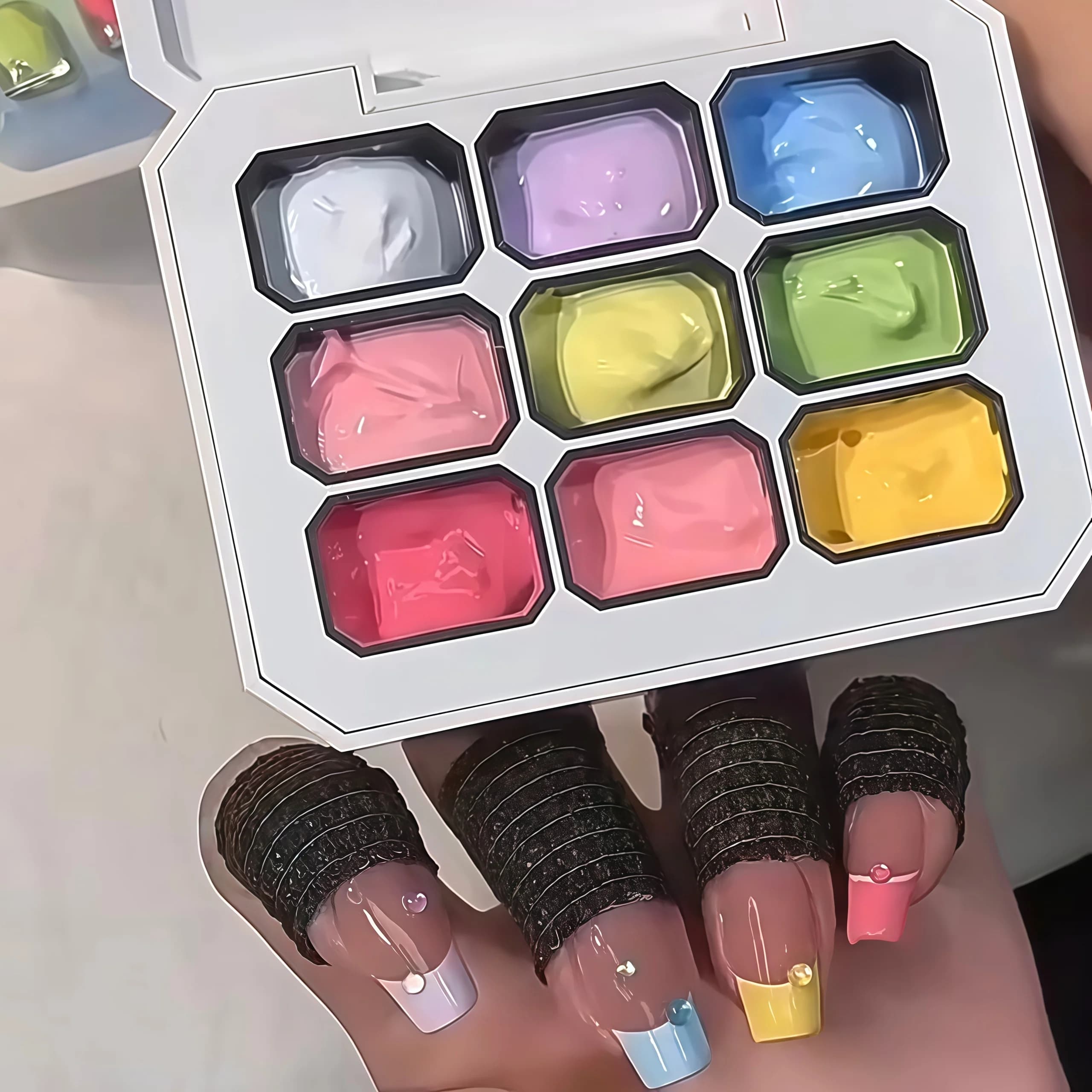 Smalto solido in 9 colori, colla per nail art effetto macaron, smalto solido popolare ad alta saturazione, ideale per nail art, popolare per l'estate