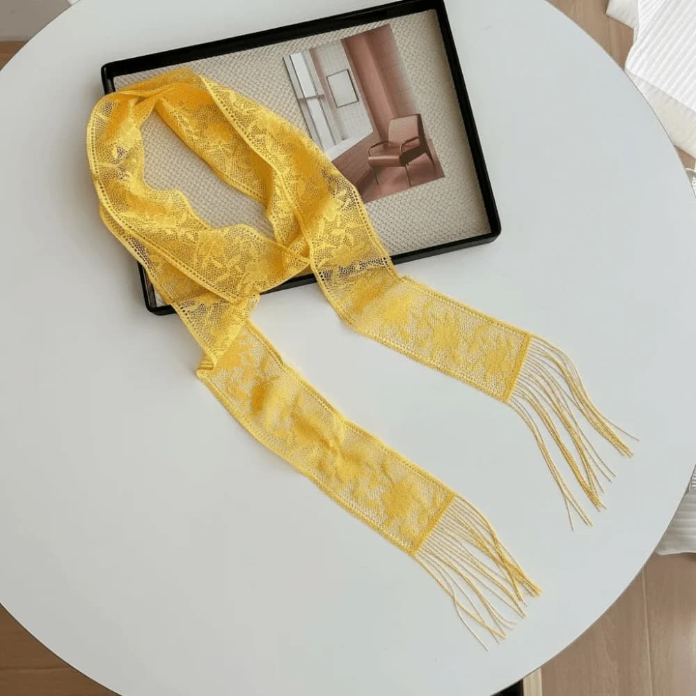 Elegante Sciarpa Floreale in Pizzo Stampato, Morbida e Multifunzionale, Leggera e Lunga, Utilizzabile anche come Tracolla per Borsa, Ideale per Serate ed Eventi