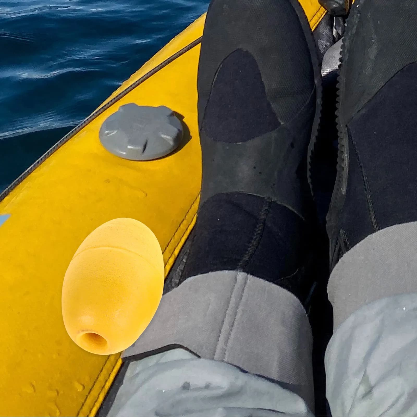 2 Pezzi Galleggianti Ovali per Ancoraggio e Freno a Corrente per Yacht e Kayak, Boe Galleggianti Portatili per Ormeggio Marino, Accessori per Corda di Traino Galleggiante per Imbarcazioni