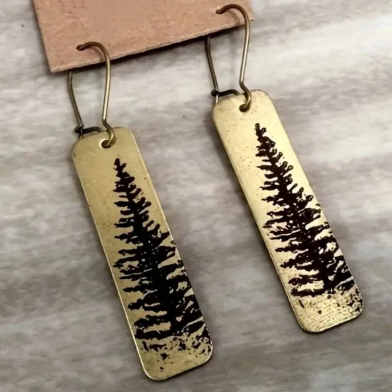 Ladies' Pine Tree Pattern Hanging Pendant Earrings Forest Series Simple Earrings Daily Casual Vacation Atmosphere Accessories