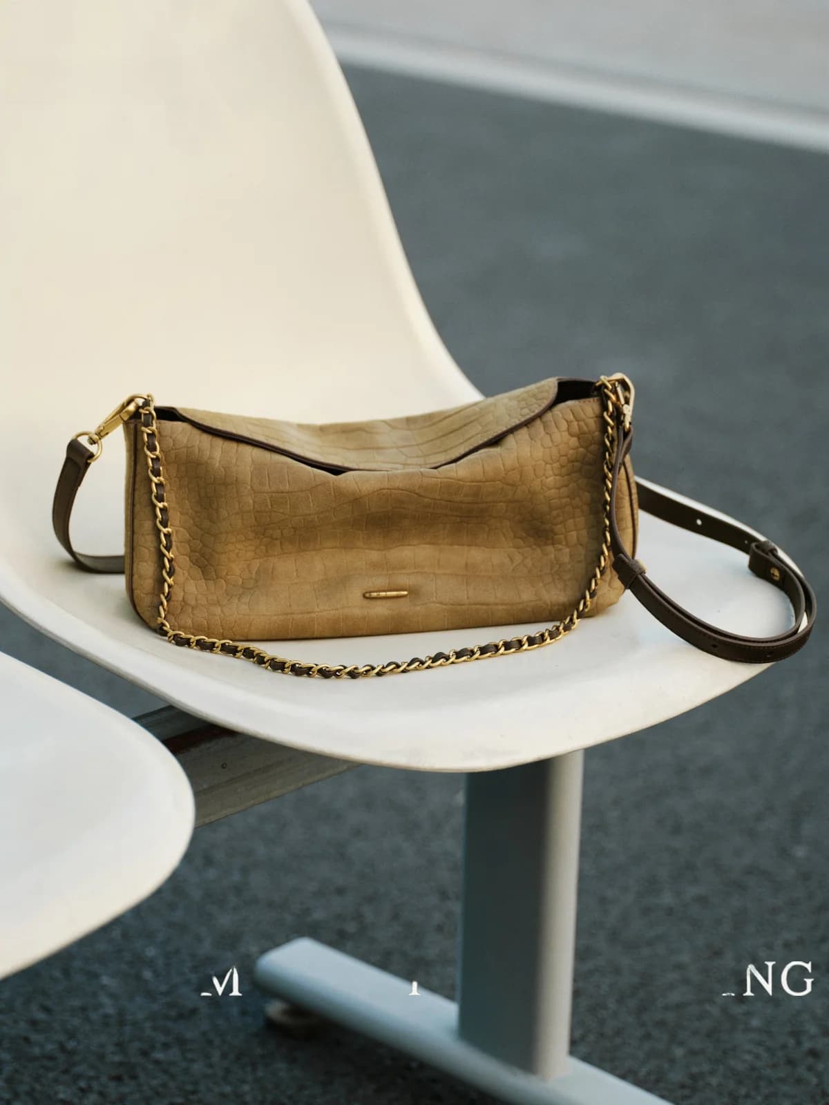 Womens Pillow Handbag Crossbody Single oulder Bag Casual Simple Sle Westwoodting New 2026 Faion Ladies Bag DZ5906