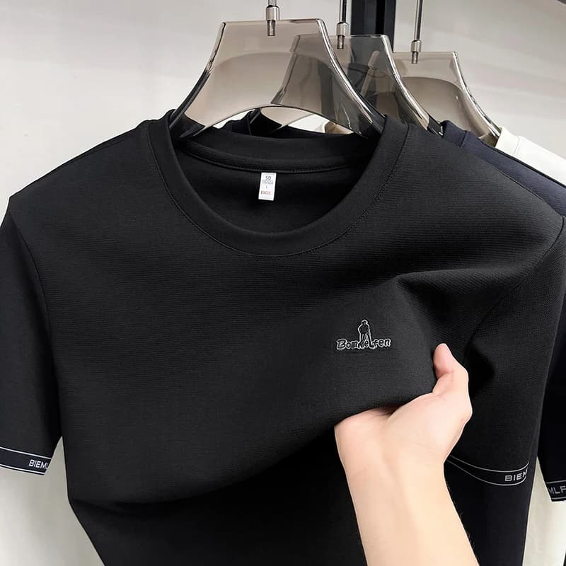 T-shirt da uomo a maniche corte con lettera ricamata, girocollo, lusso, estivo, traspirante, stile coreano, giovanile, alla moda, casual, da golf