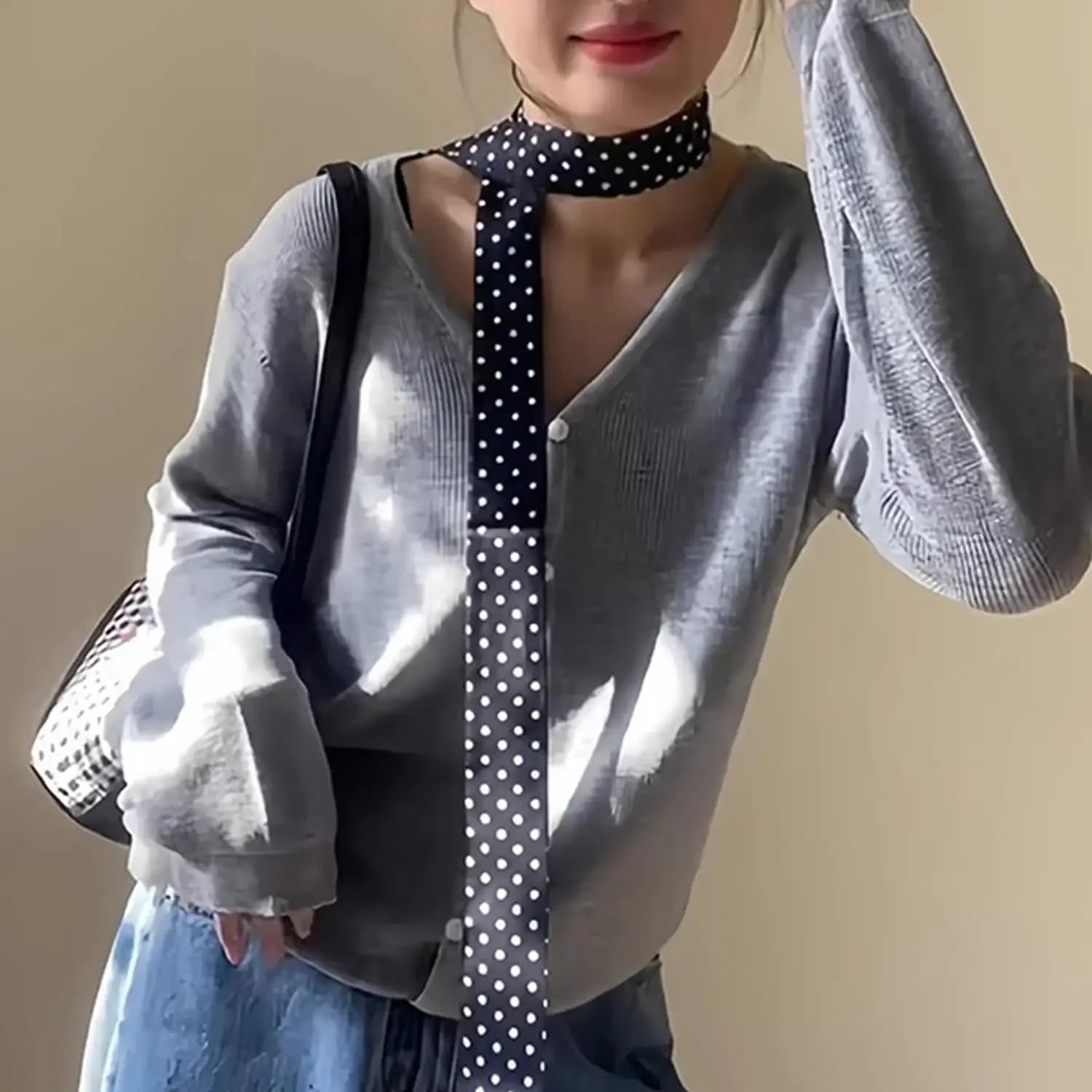 Women's Long Close Scarf Bag with Pois tie Hair Band with Ribbon Crew Neckline Streamer Women's Accessories